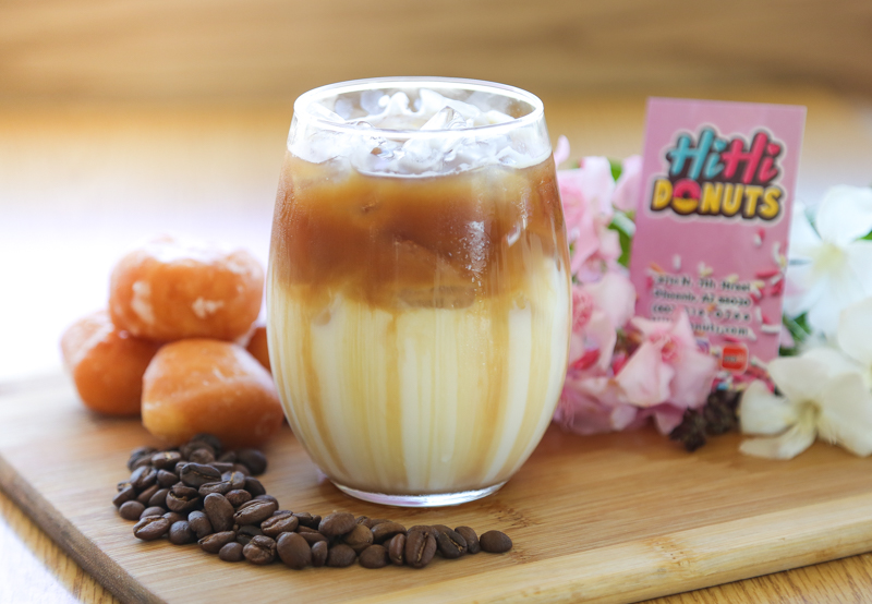Order Iced Caramel Macchiato food online from Hihi Donuts store, Phoenix on bringmethat.com