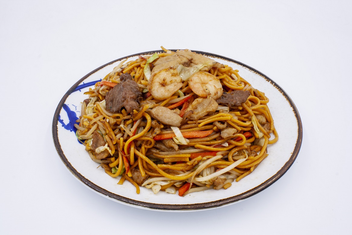 Order 111. House Special Chow Mein/ Fun food online from East Garden store, Los Angeles on bringmethat.com