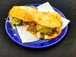 Order Mulita food online from 600 Tacos store, Long Beach on bringmethat.com