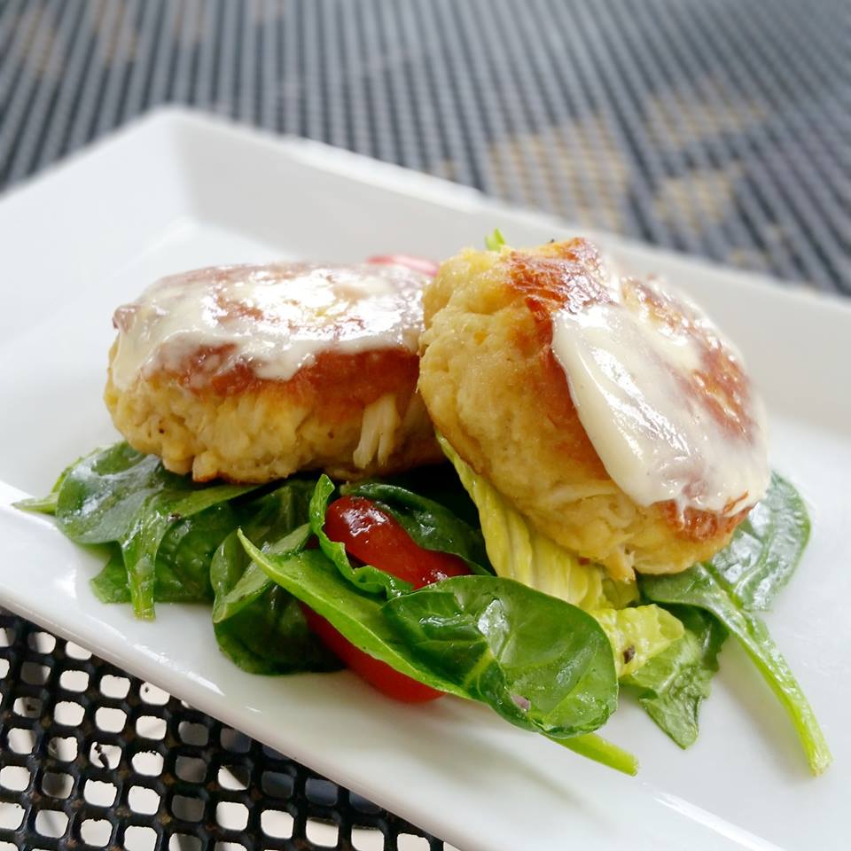 Order Lump Crab Cakes food online from Bella Milano store, Edwardsville on bringmethat.com