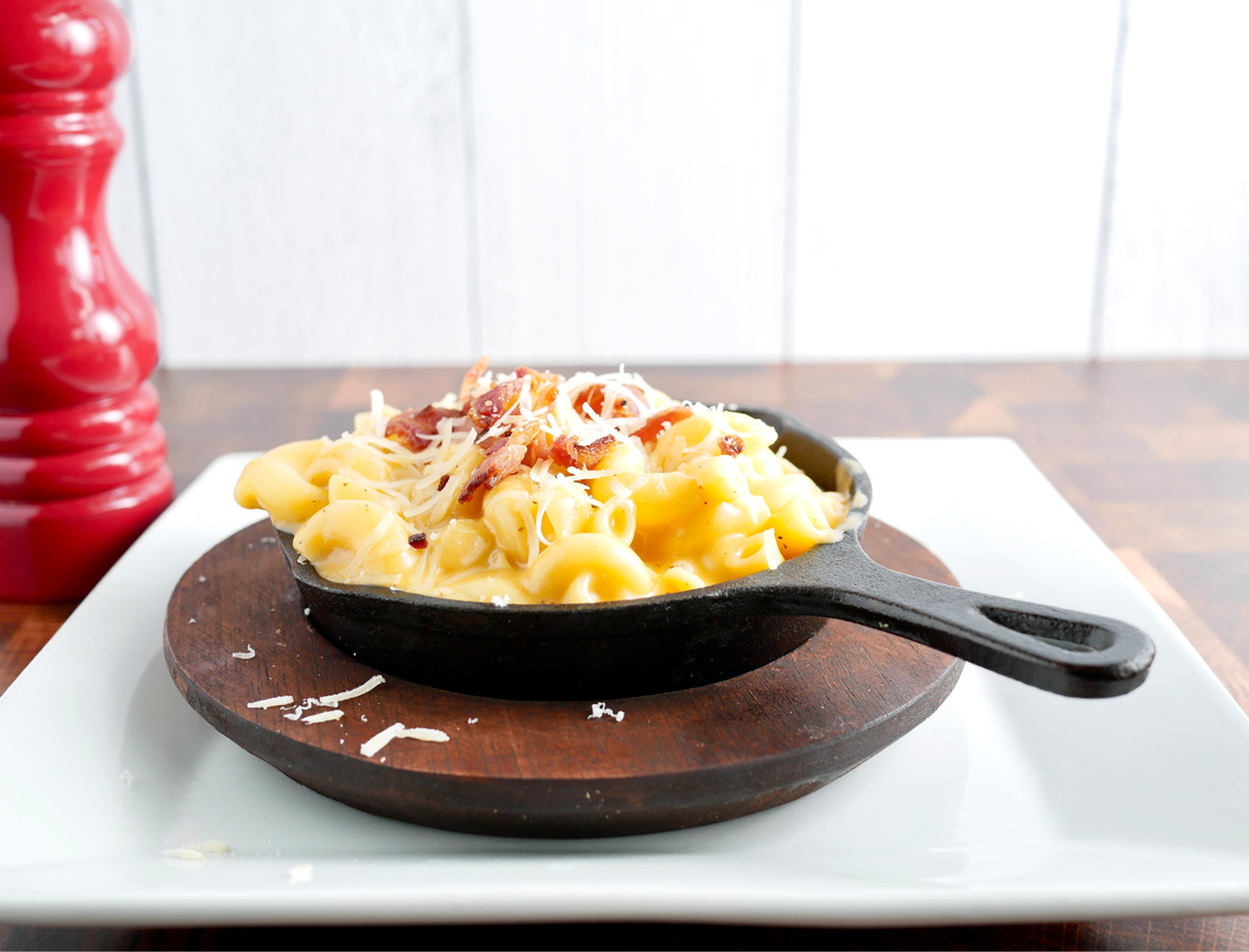 Order Mac and Cheese food online from Kocky Bar & Grill store, Fresno on bringmethat.com