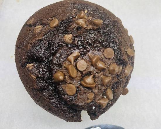 Order Double Chocolate Muffin food online from BAGELS YOUR WAY store, Medford on bringmethat.com