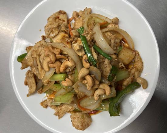 Order Cashew Chicken food online from Little thai kitchen store, Scarsdale on bringmethat.com