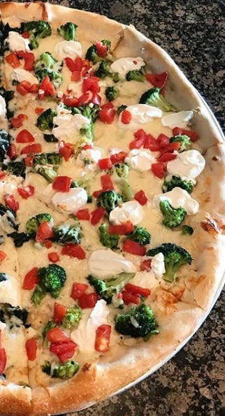 Order White  Broccoli & Tomato Pizza - Medium food online from Godfather Italian Grill store, Mays Landing on bringmethat.com