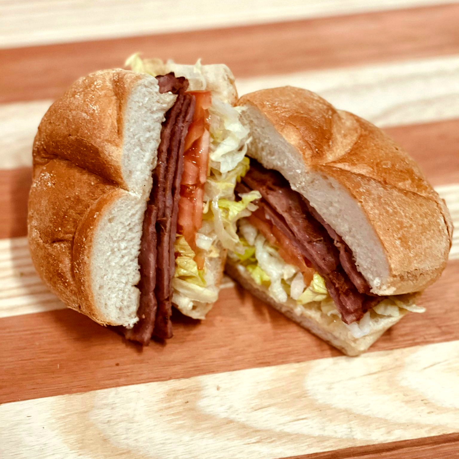 Order 12. Turkey Bacon, Mayo, Lettuce and Tomato Sandwich food online from Healthy Picks store, Philadelphia on bringmethat.com