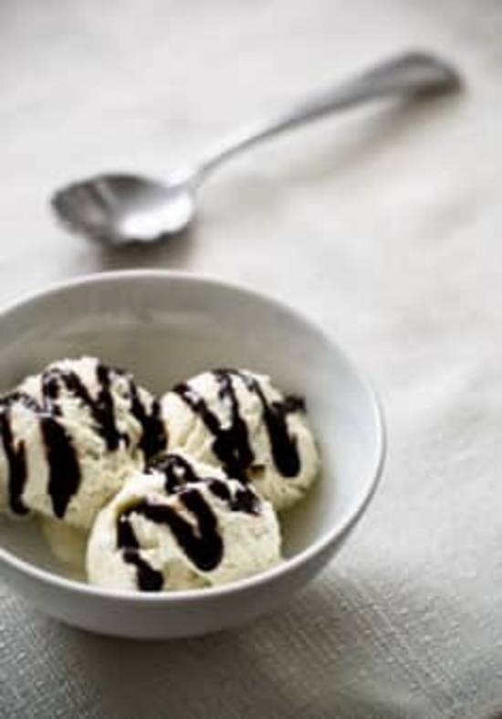 Order Vanilla Ice Cream food online from Bottlenecks Saloon and Eatery store, West Hazleton on bringmethat.com