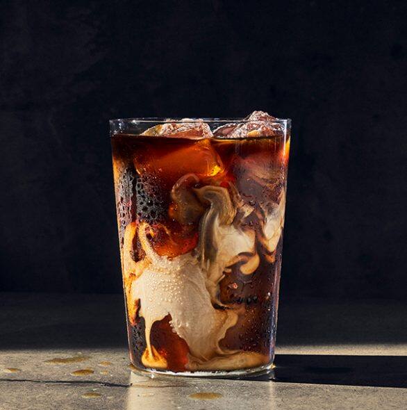 Order Madagascar Vanilla Cream Cold Brew food online from Panera store, Virginia Beach on bringmethat.com