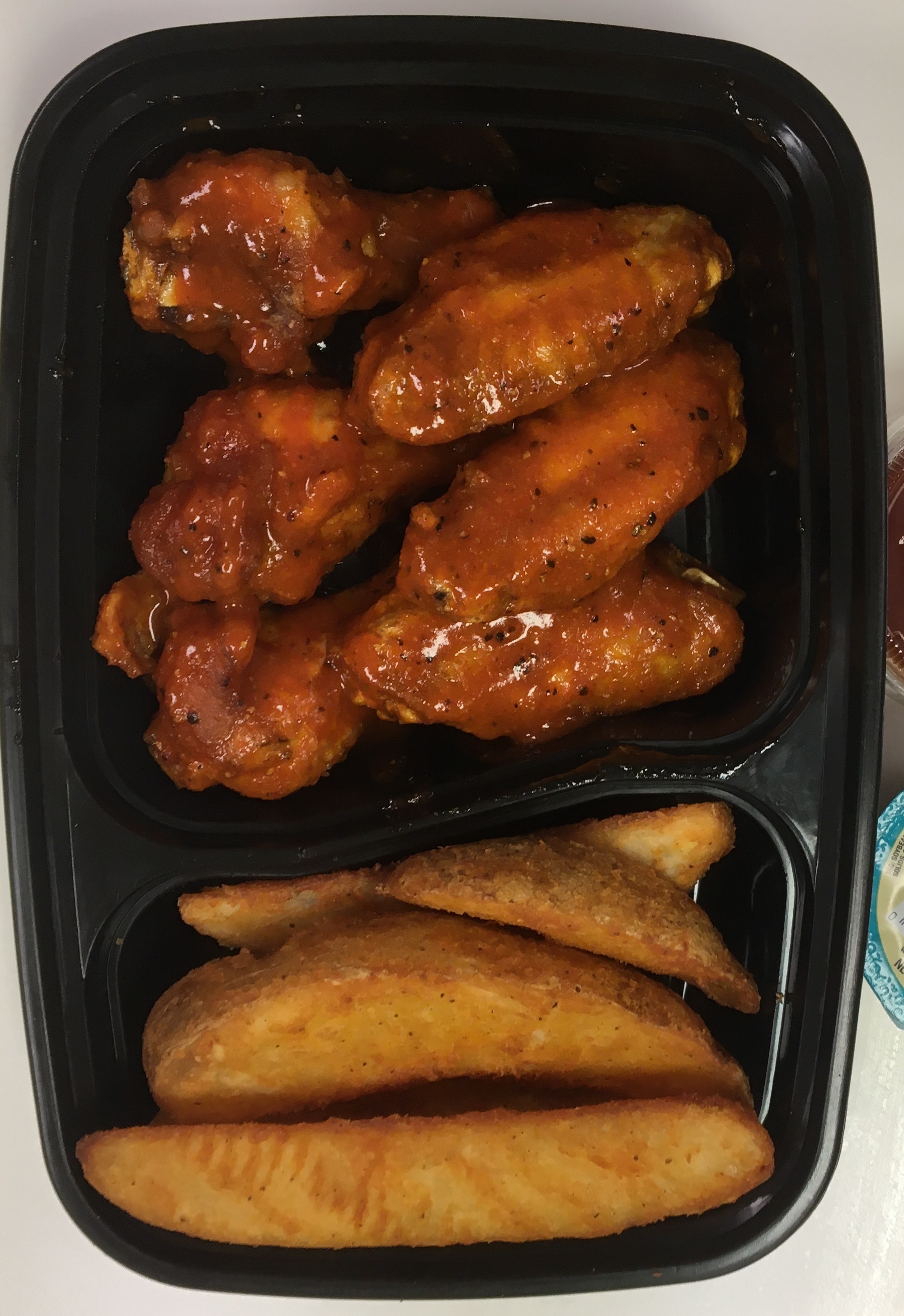 Order Wings Combo food online from Moon Wings Seafood store, Macon on bringmethat.com