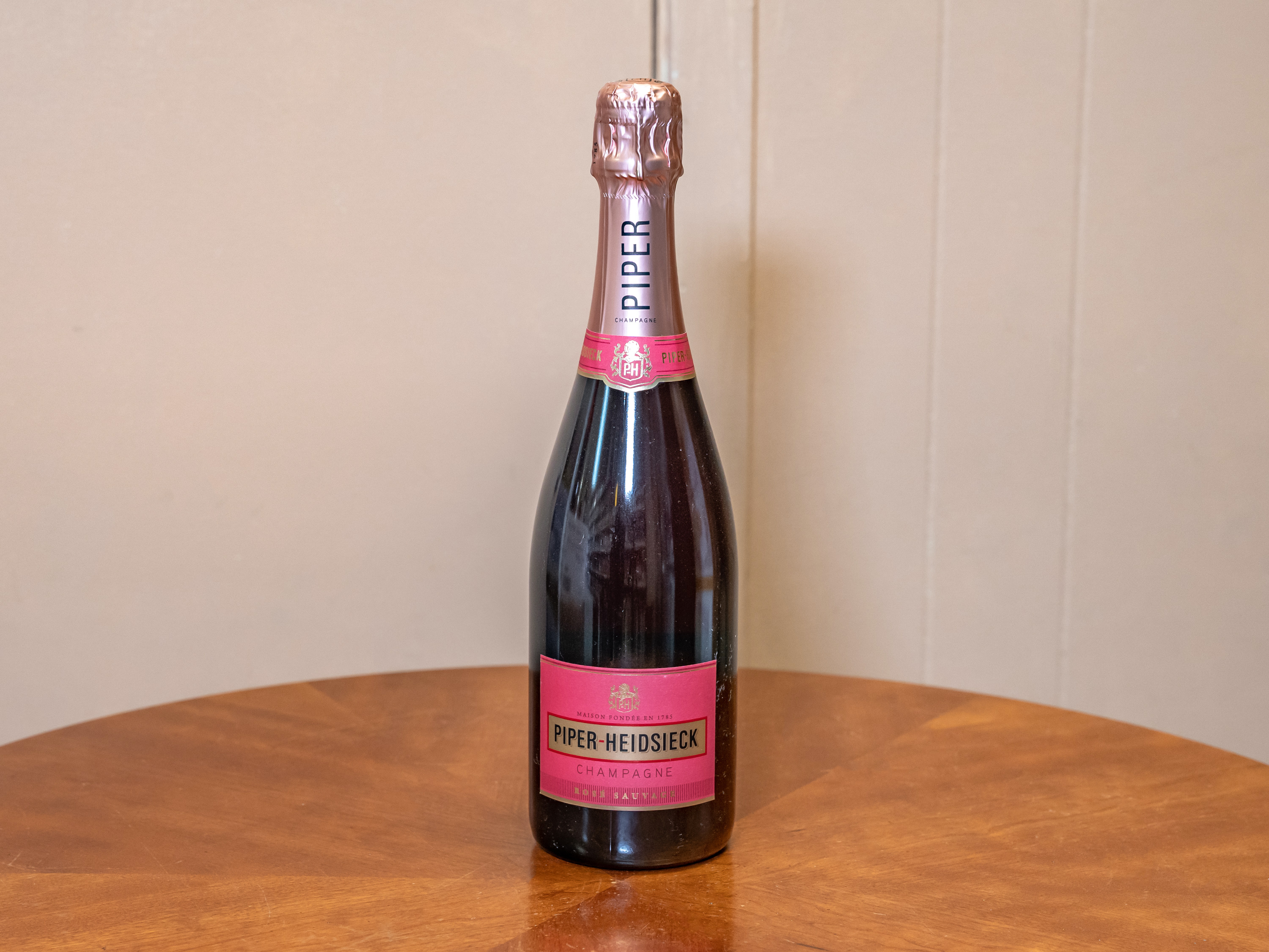 Order Piper Heidsieck Cuves Bru, 750 ml. Champagne food online from Jose's Wines & Liquors store, Valley Cottage on bringmethat.com