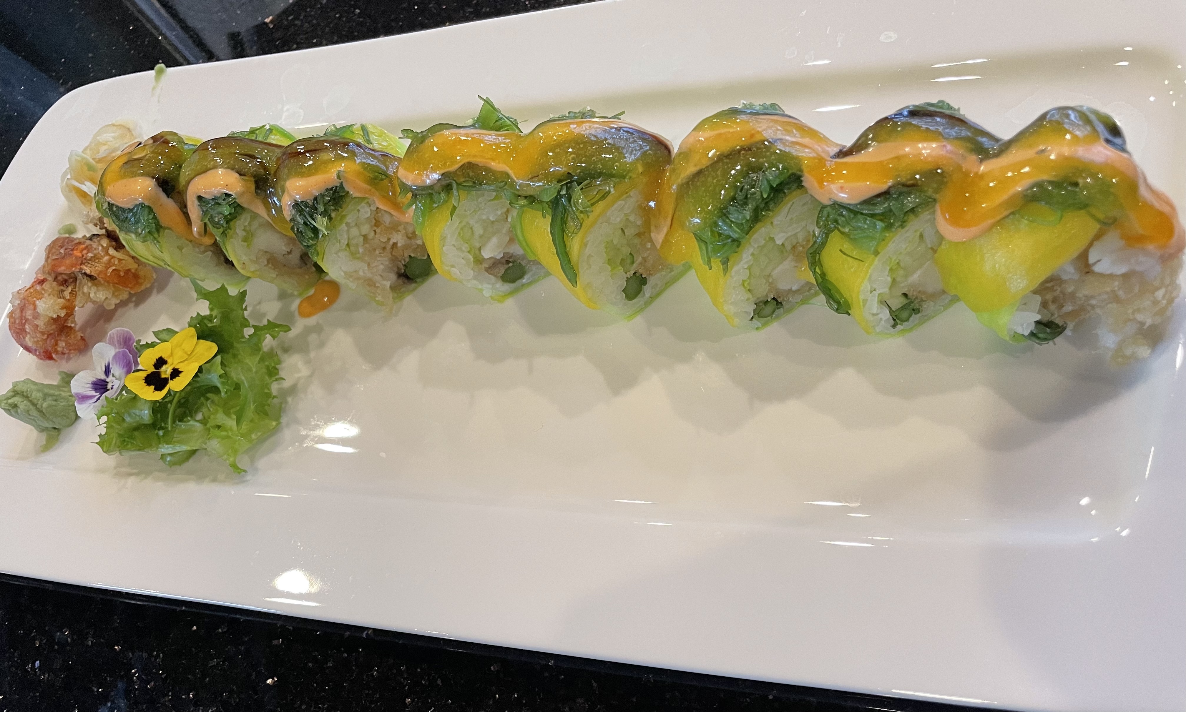 Order Green Giant Roll  food online from Izumi store, Attleboro on bringmethat.com