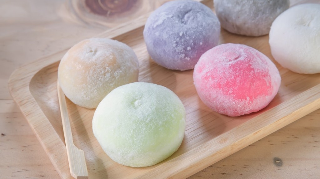 Order Mochi Ice Cream food online from Noodle Shack store, Lititz on bringmethat.com