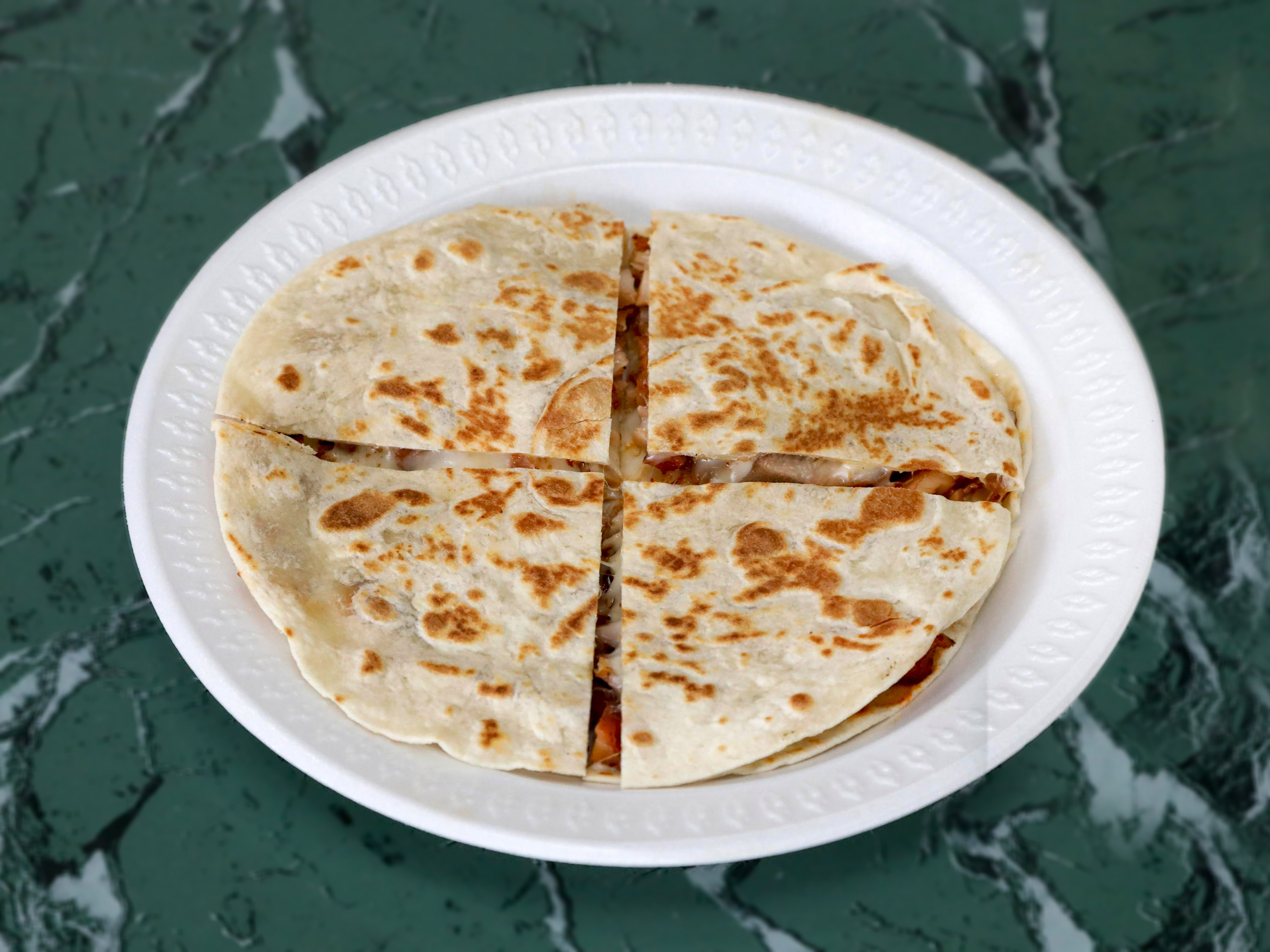 Order 41. Jack Cheese, Chicken and Steak Quesadilla food online from Yummy Taco store, Brooklyn on bringmethat.com