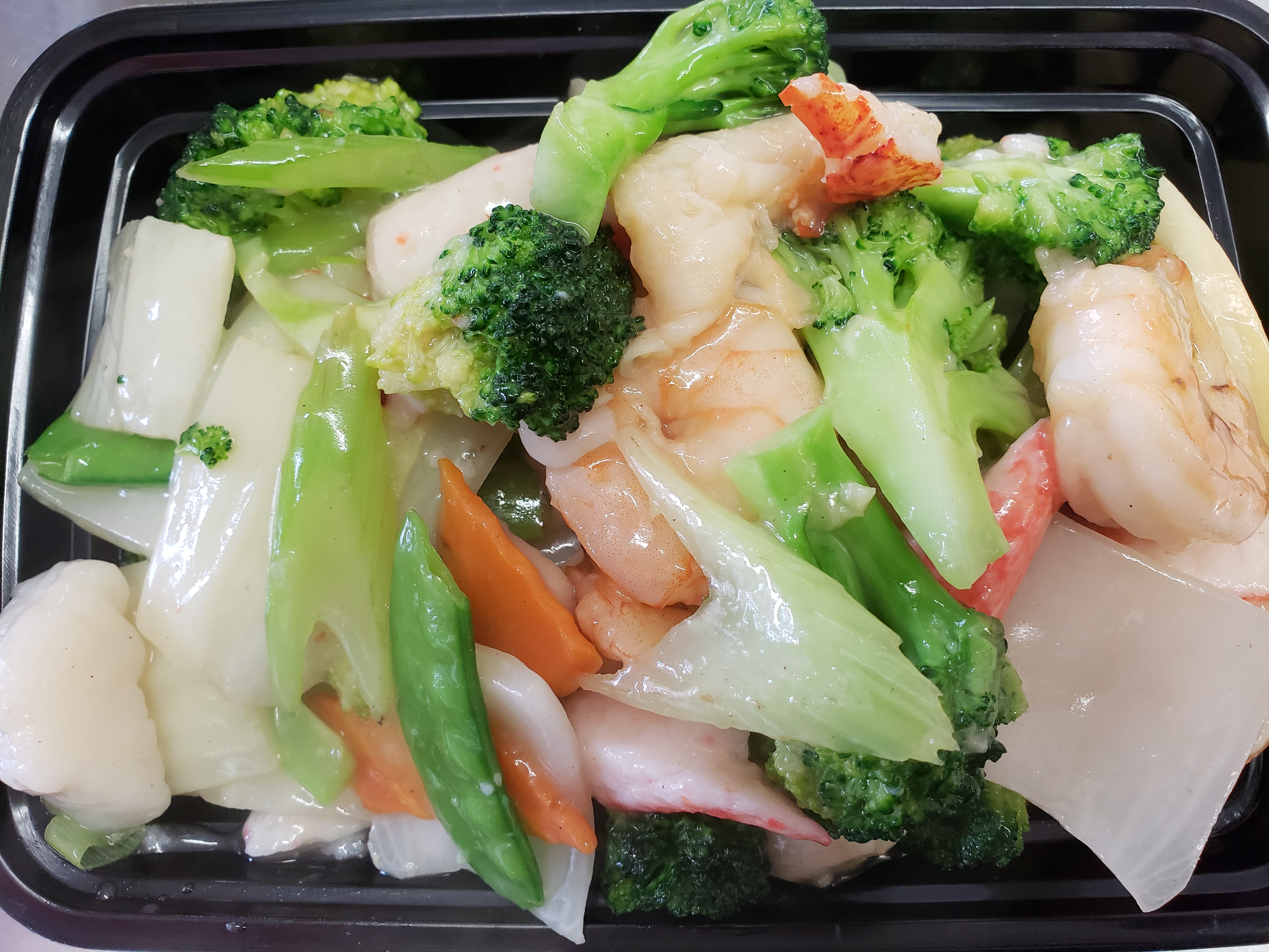 Order Seafood Delight food online from General Tso store, Philadelphia on bringmethat.com