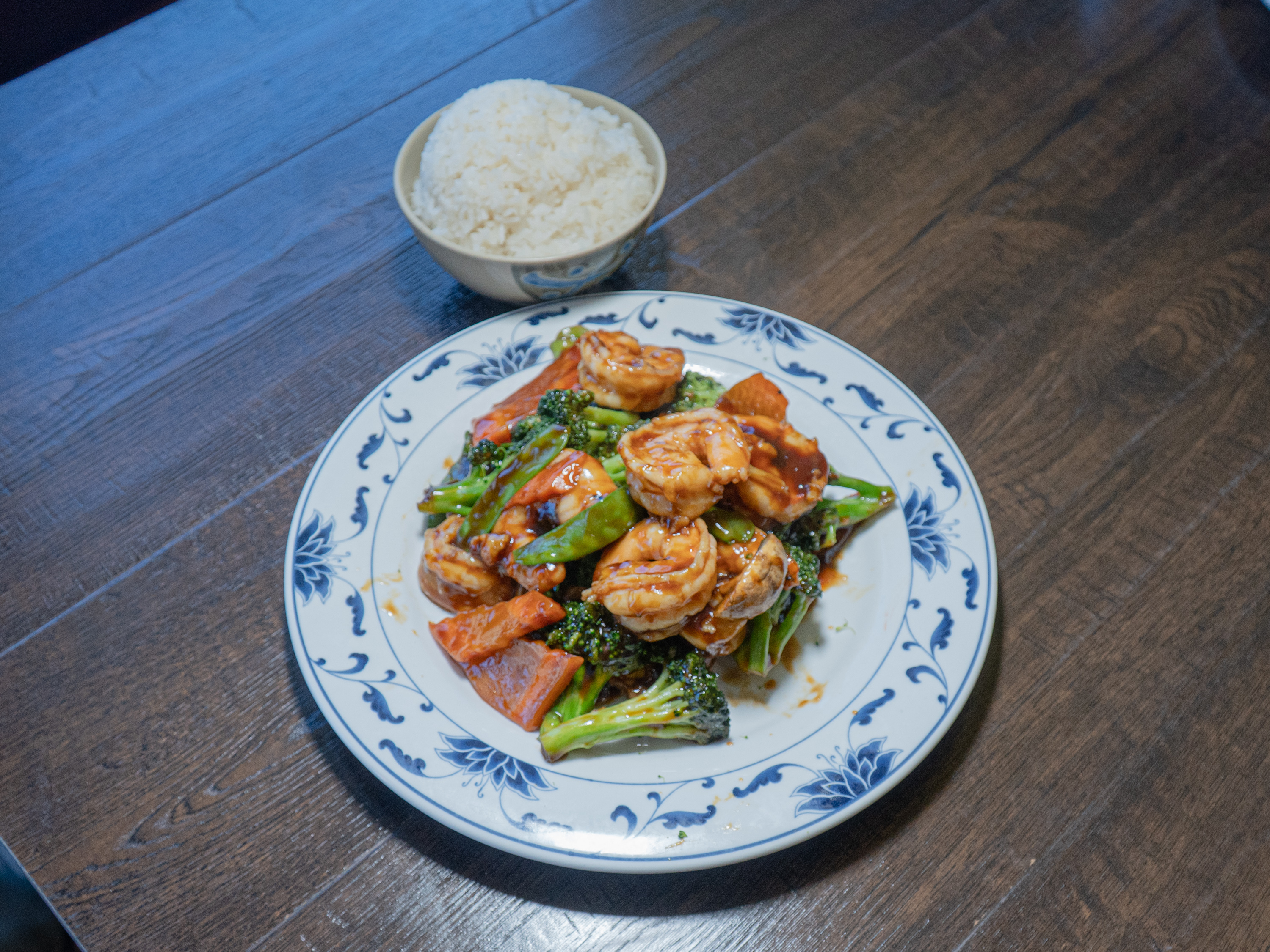 Order S1. Hunan Shrimp food online from Wong Kok Asian Cuisine store, Chantilly on bringmethat.com