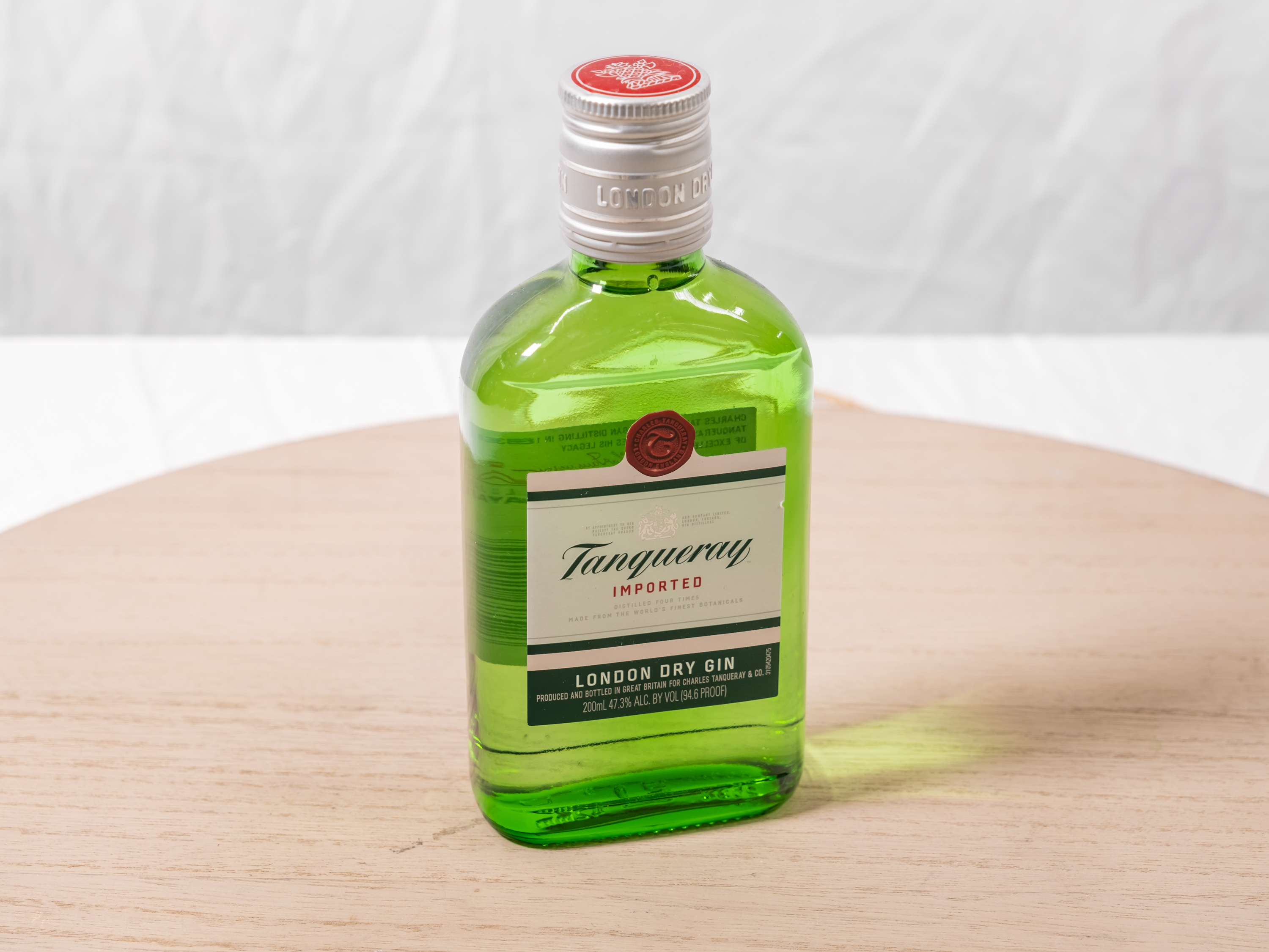 Order 200 ml. Tanqueray Gin food online from M & G Market store, Highland on bringmethat.com