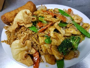 Order C10. Chicken with Mixed Vegetables food online from China Restaurant store, Roseville on bringmethat.com