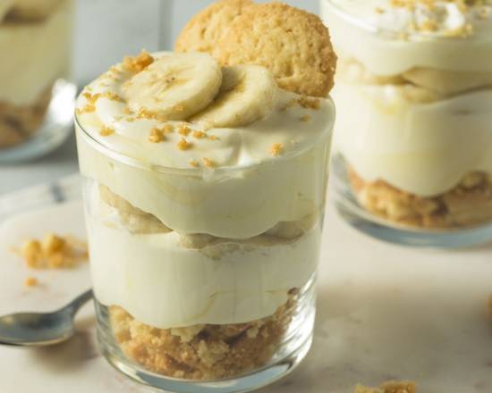 Order Banana Pudding with Cheesecake Crumble food online from Devil's Burger Bar store, Amityville on bringmethat.com