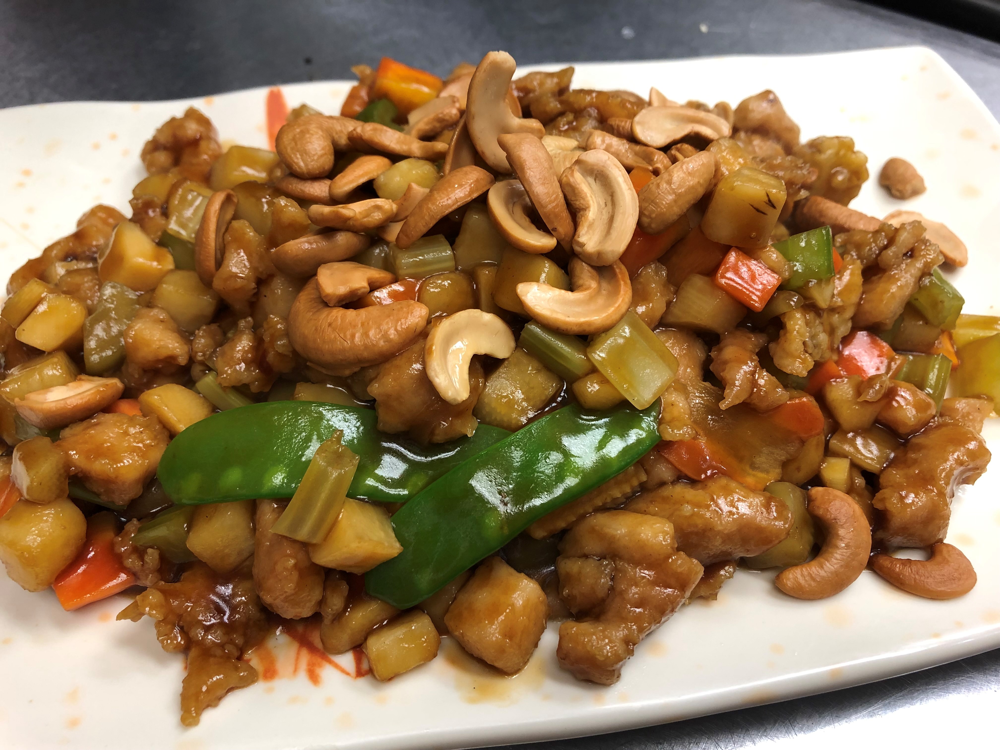 Order 65. Chicken with Cashew Nuts food online from East China store, Waterloo on bringmethat.com