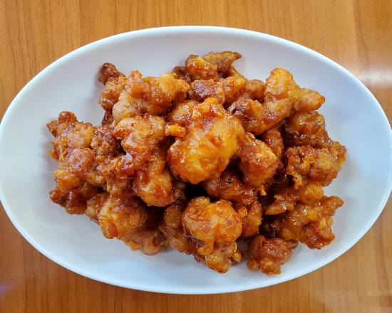 Order Orange Chicken food online from Chinatown Express store, Los Angeles on bringmethat.com