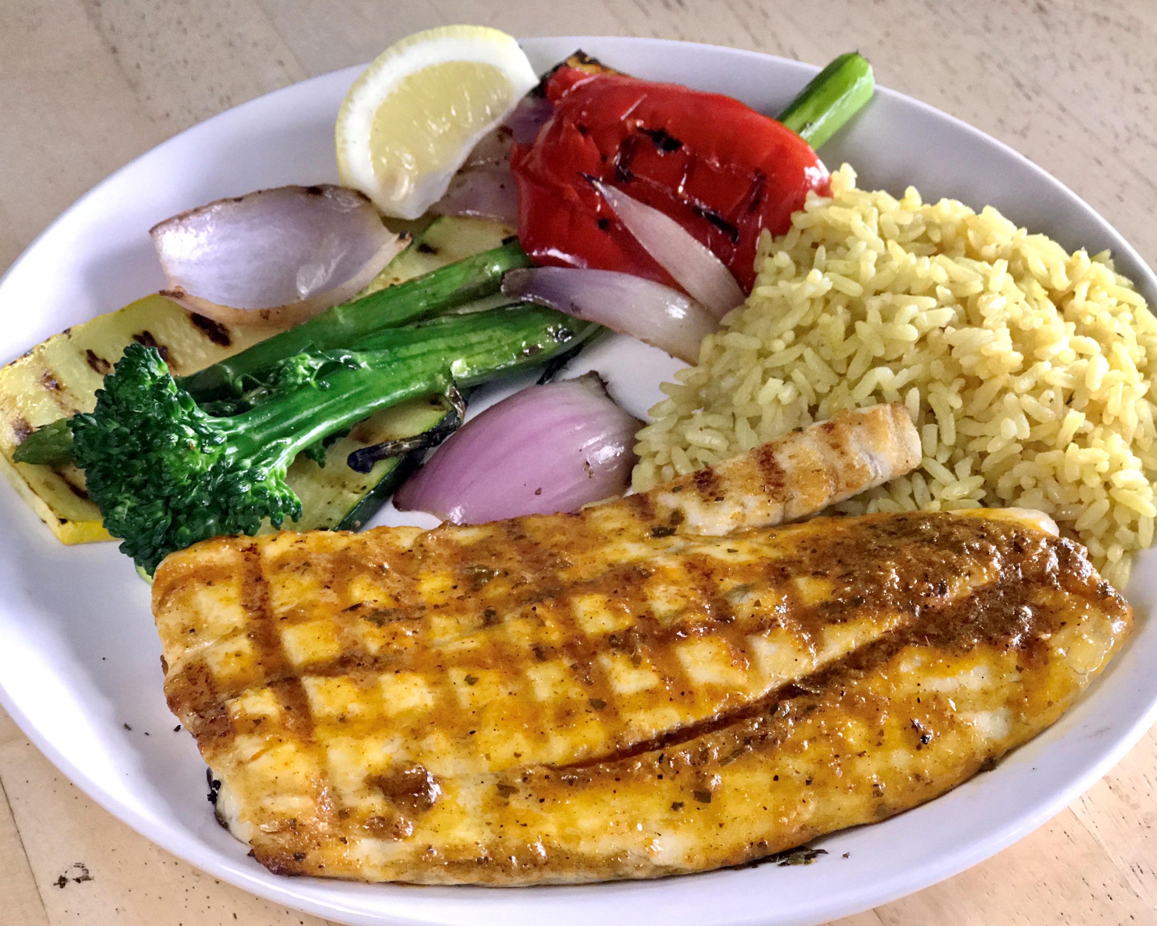 Order Mahi Mahi Plate (w) food online from Bluesalt Fish Grill store, Redondo Beach on bringmethat.com