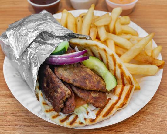 Order Lamb Gyro and Fries food online from Superior Gourmet Marketplace store, New York on bringmethat.com