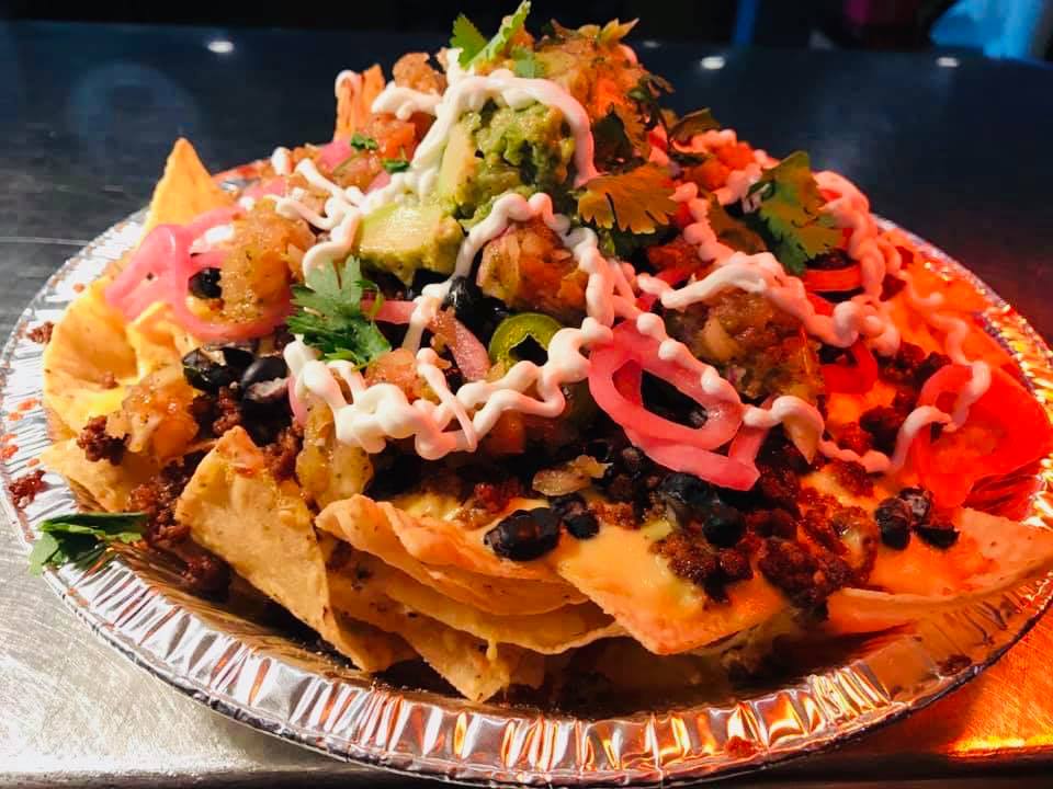 Order Loaded Nachos food online from Louie Tap House store, Roscoe on bringmethat.com