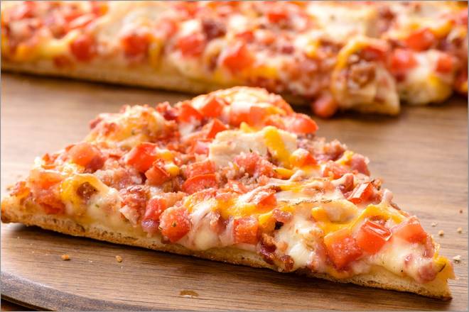 Order Chicken Bacon Ranch - Baking Required food online from Papa Murphy store, Tumwater on bringmethat.com