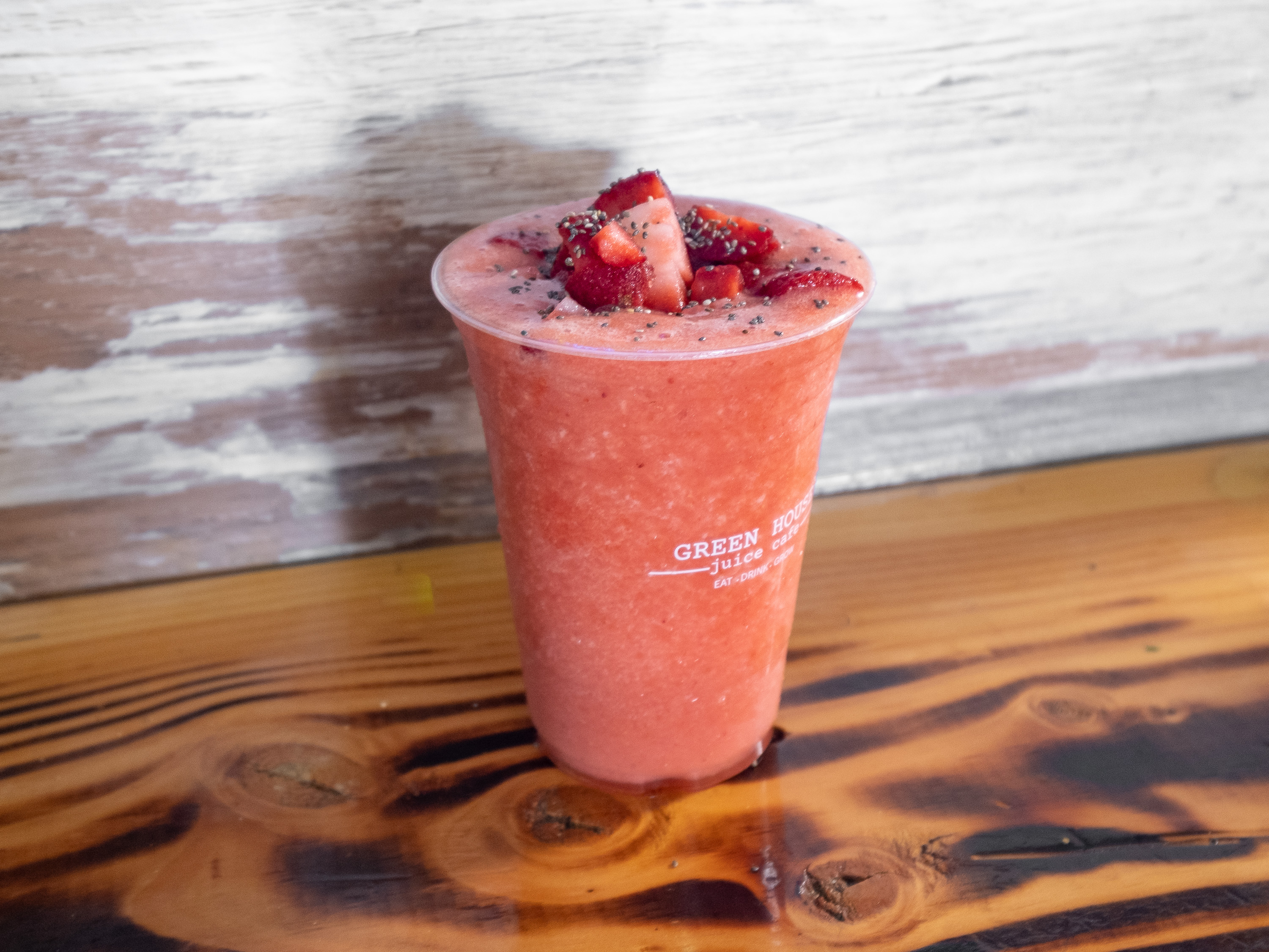 Order Starburst Smoothie food online from Green House Juice Cafe store, Baltimore on bringmethat.com