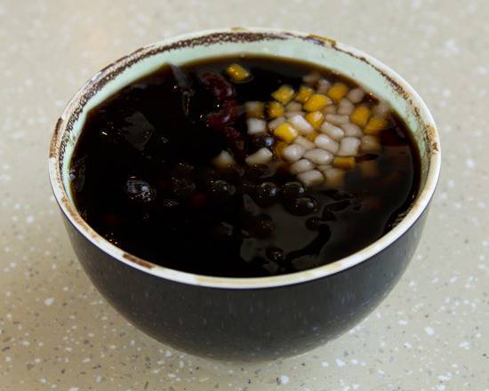 Order Hot Grass Jelly Soup Signature food online from Meet Fresh store, San Diego on bringmethat.com