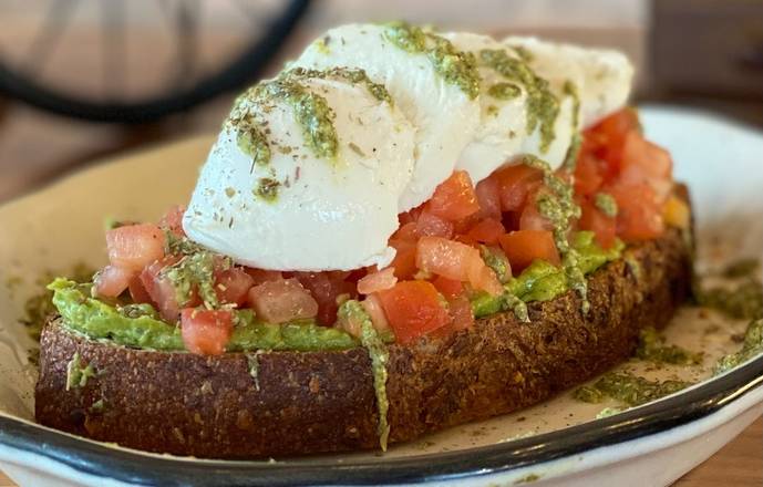Order Caprese Avocado Toast food online from La Boulangerie Boul'Mich store, Key Biscayne on bringmethat.com