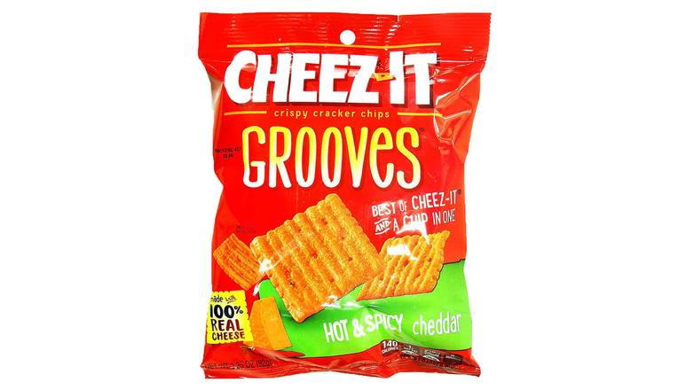 Order Cheez-It Grooves Crunchy Cheese Snack Crackers, Hot And Spicy Cheddar food online from Trumbull Mobil store, Trumbull on bringmethat.com