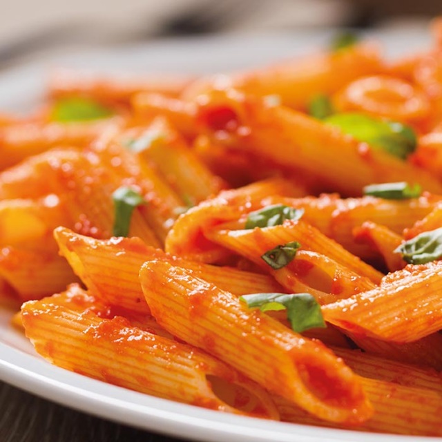Order Penne Pomodoro food online from Greenology store, New Canaan on bringmethat.com