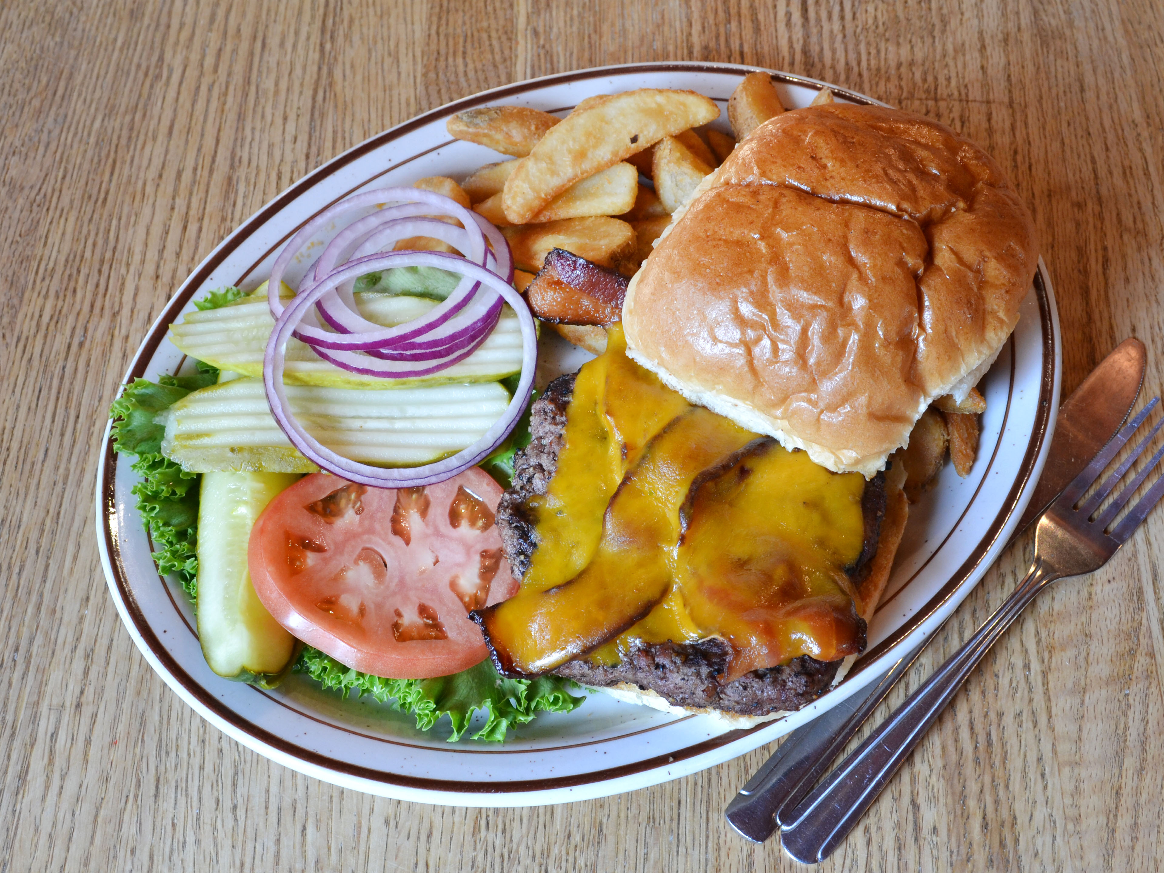 Order The Courier Burger  food online from Courier Cafe The store, Urbana on bringmethat.com