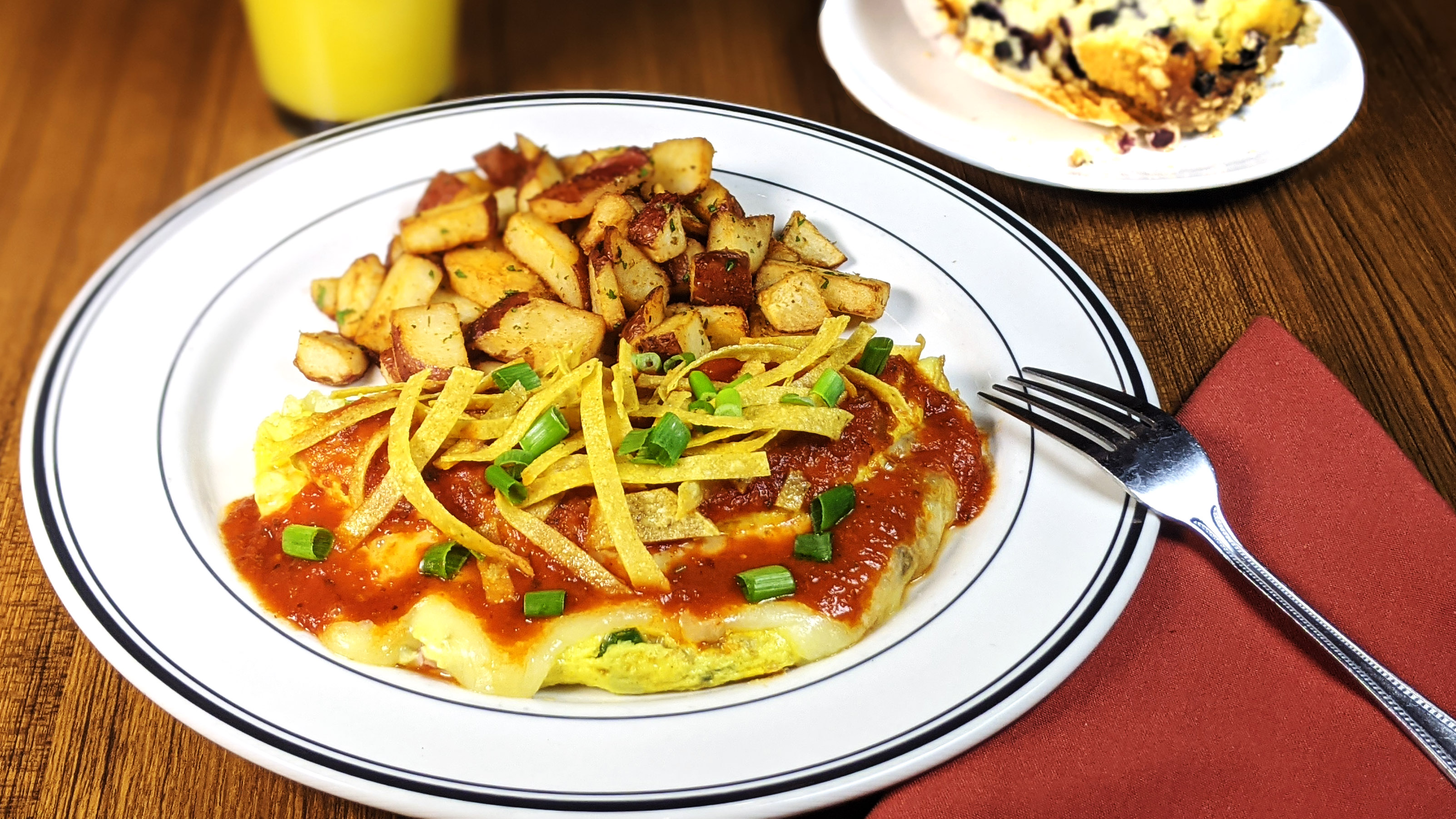 Order Santa Fe Omelet food online from Mimi's Cafe store, Knoxville on bringmethat.com