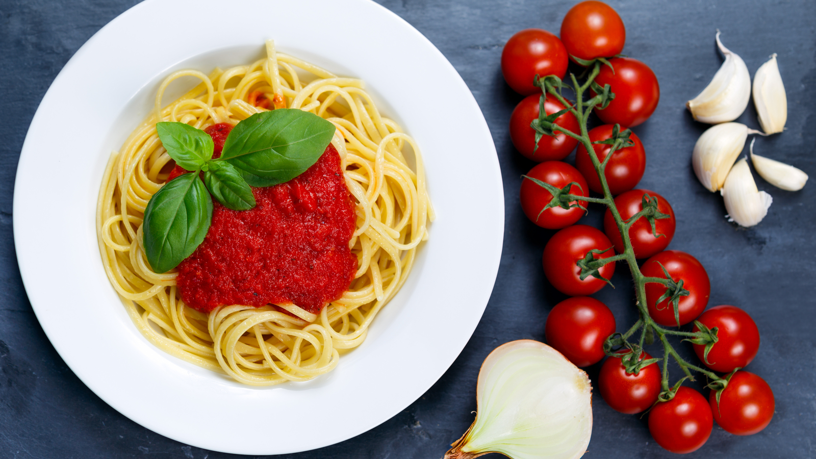 Order The Red Sauce Pasta food online from Mario Italian Ristorante store, Modesto on bringmethat.com