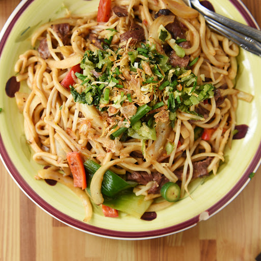 Order Classic Chow Mein food online from Mission Chinese Food store, San Francisco on bringmethat.com