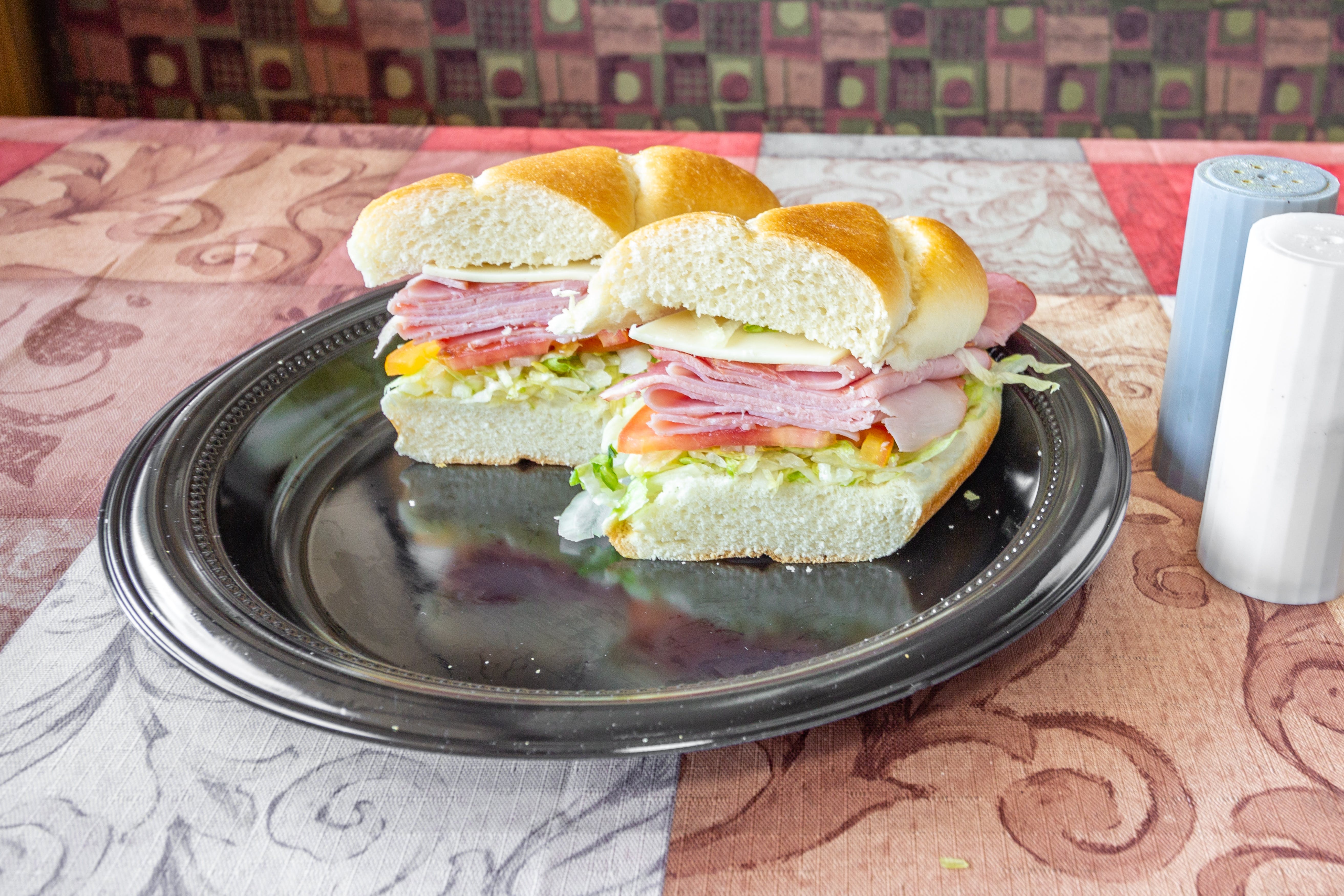 Order Sahlen's Ham Sub - 8'' food online from Chick-N-Pizza Works store, Buffalo on bringmethat.com