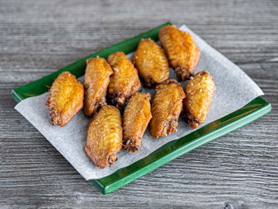 Order Fried Chicken Wings (8pcs) food online from Au79 Tea House store, Arcadia on bringmethat.com