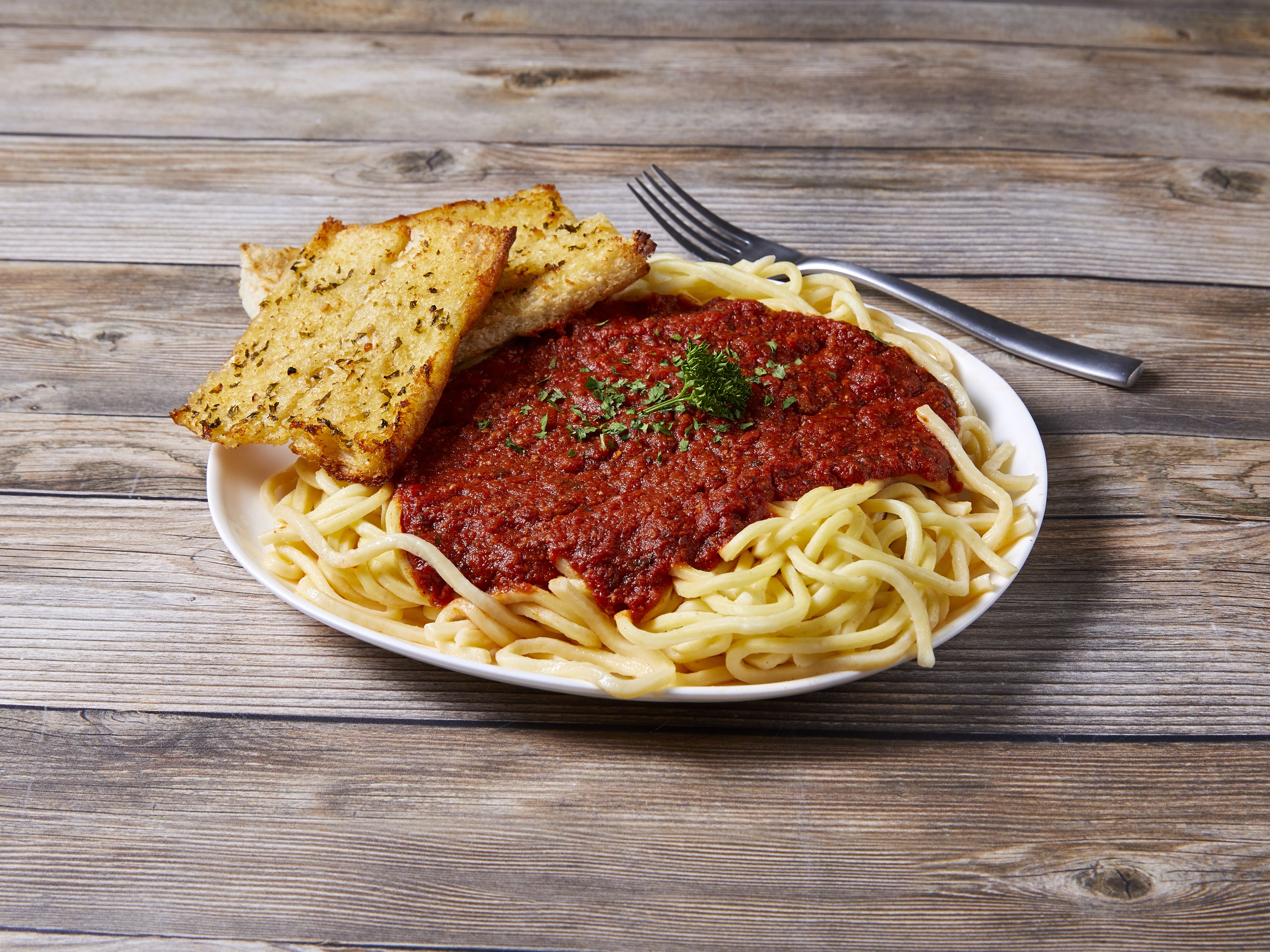 Order Spaghetti and Garlic Toast food online from Bellacino's Pizza & Grinders store, Troy on bringmethat.com