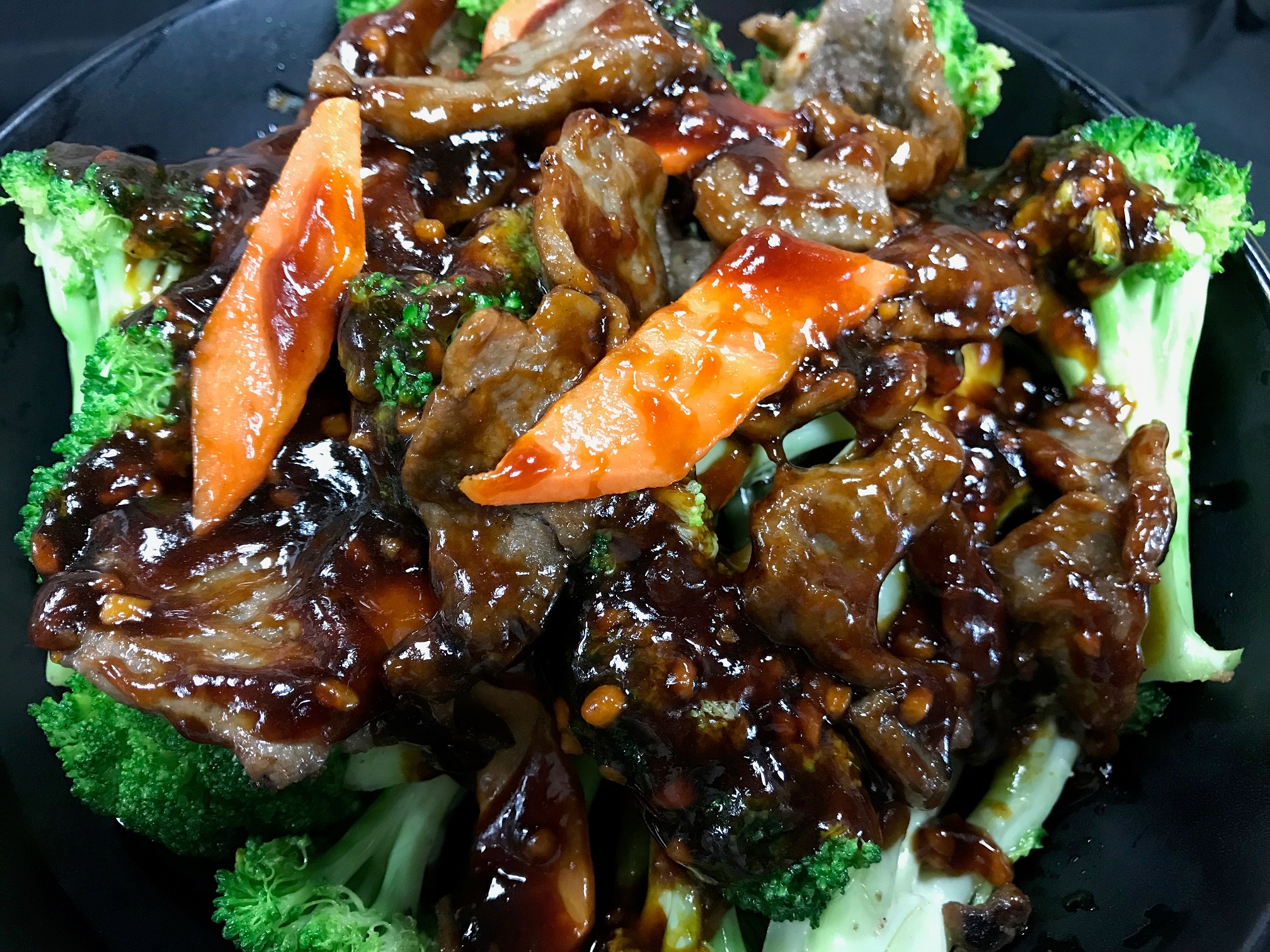 Order Broccoli with Beef food online from Happy Panda store, Oxnard on bringmethat.com