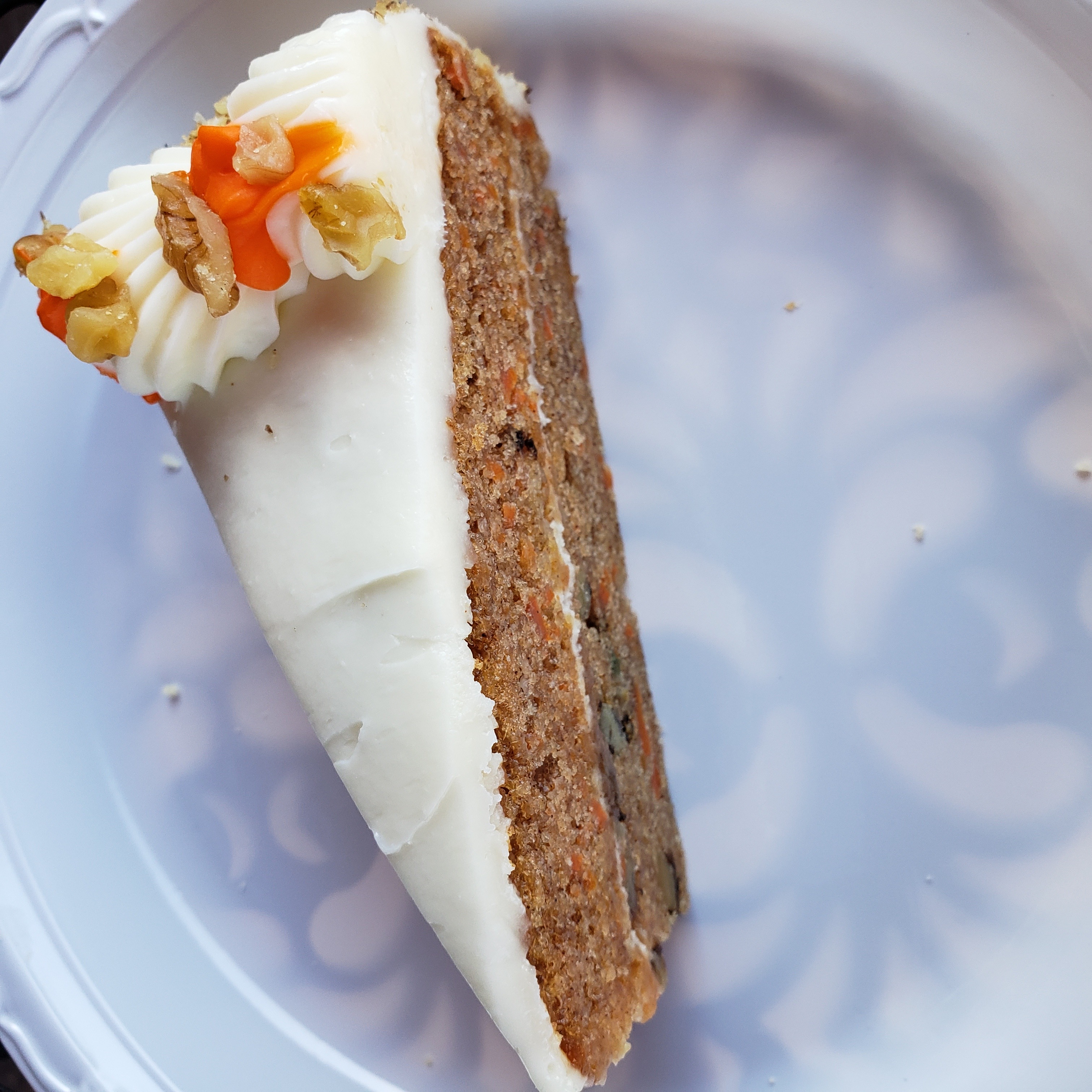Order Carrot Cake food online from Ove Pizzeria store, Studio City on bringmethat.com