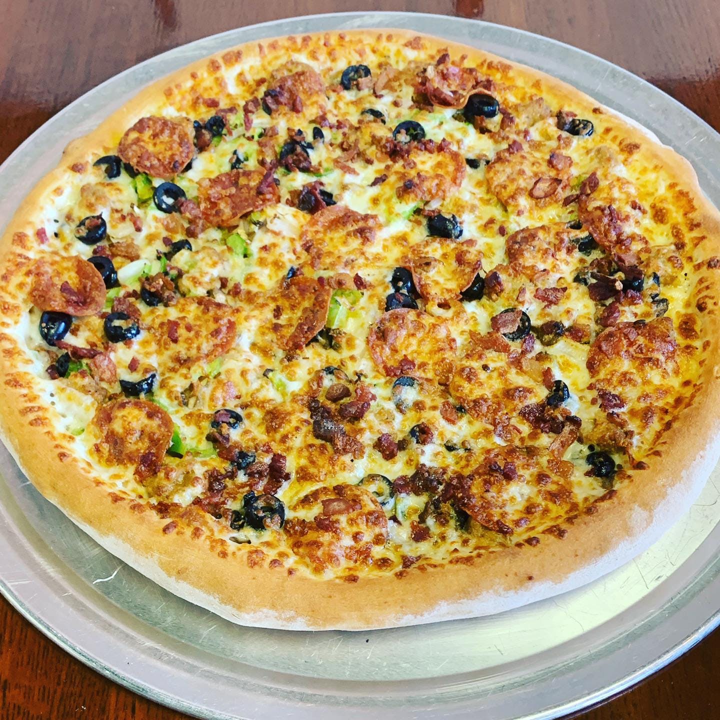 Order The Hudson Pizza - 12'' food online from Big City Pizza store, Nicholasville on bringmethat.com