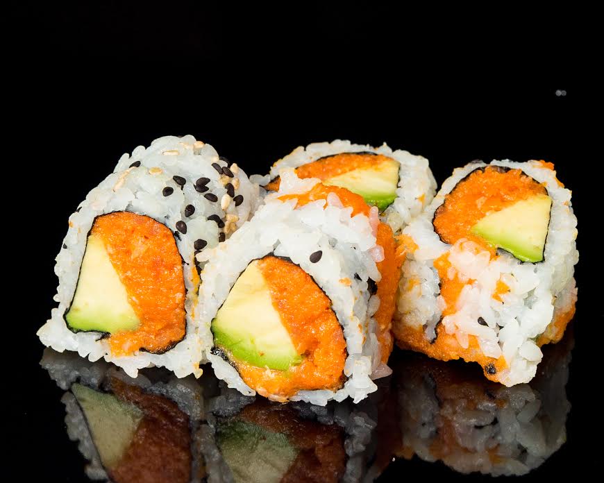 Order 4 Pieces Spicy Tuna Roll food online from Sushi Sakura Express store, Houston on bringmethat.com