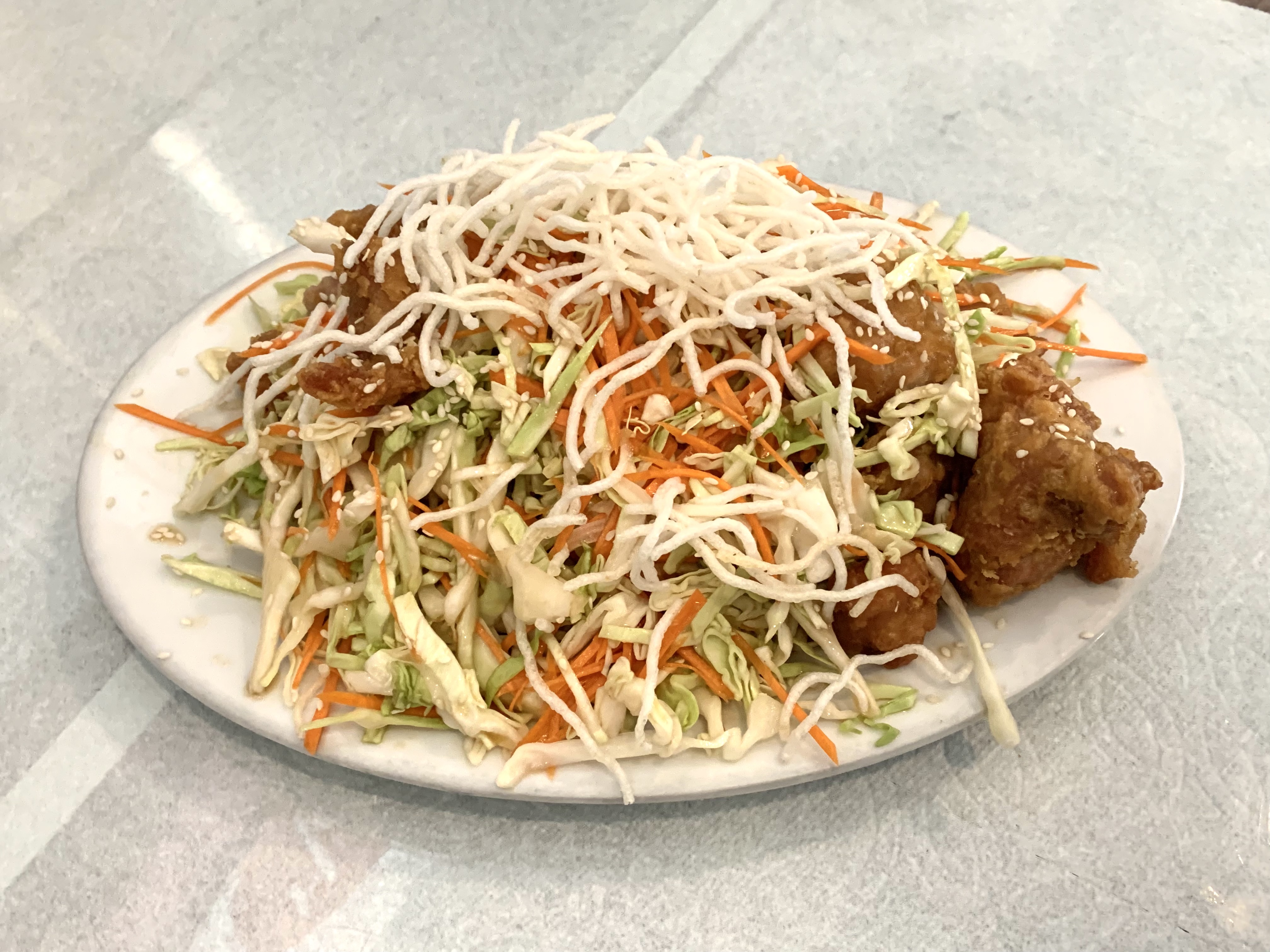 Order Chinese Chicken Salad food online from Hong Kong Restaurant store, Manteca on bringmethat.com