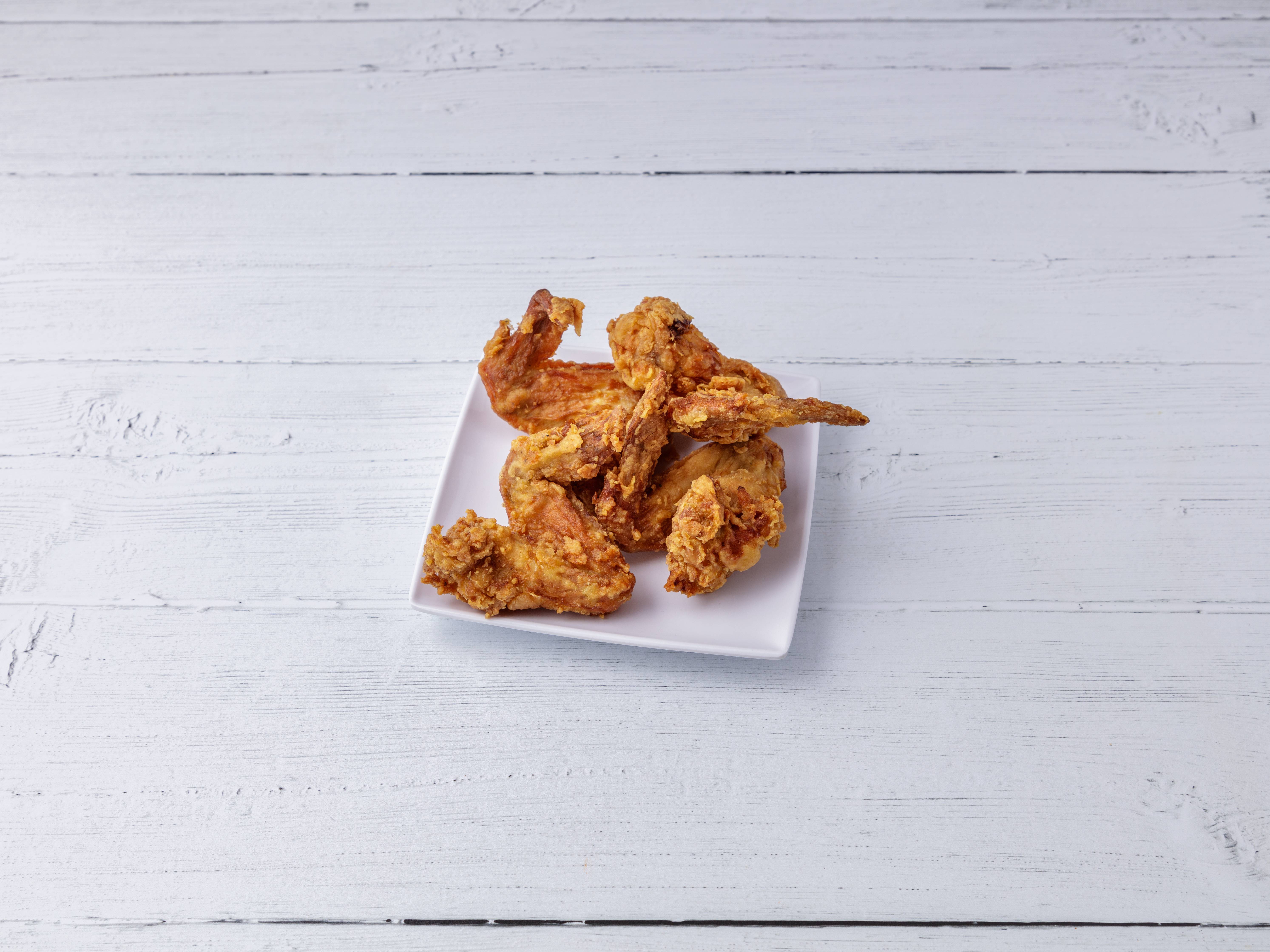 Order F1. Fried Chicken Wings Platter food online from China Garden Restaurant store, Orange on bringmethat.com
