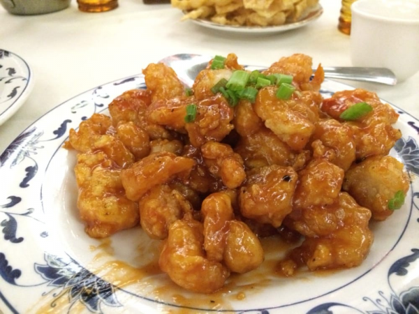 Order 7. Sweet and Sour Shrimp food online from Great Wall Chinese Restaurant store, Reseda on bringmethat.com