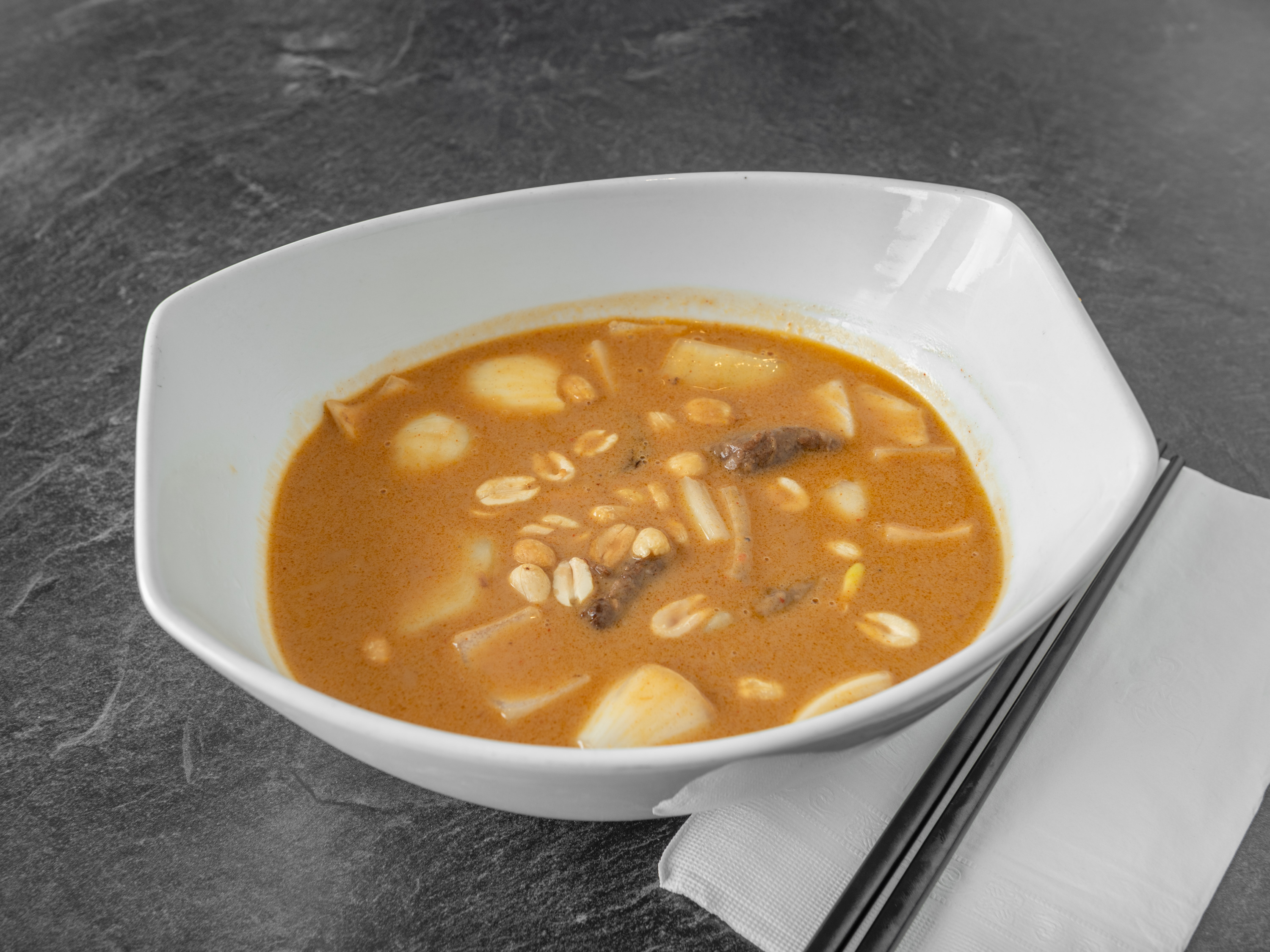 Order  54. Massaman Curry food online from Thai Noodles Cafe store, Libertyville on bringmethat.com