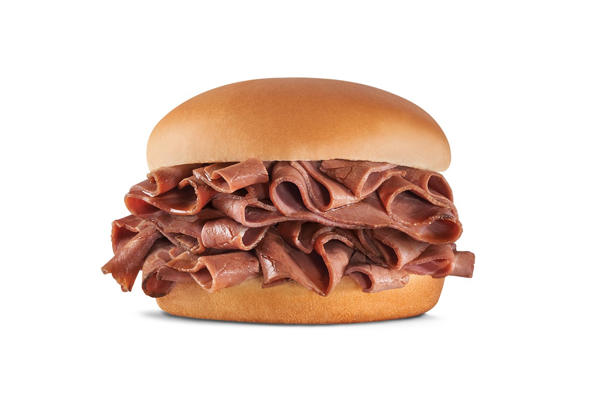 Order Big Roast Beef food online from Hardee store, Council Bluffs on bringmethat.com