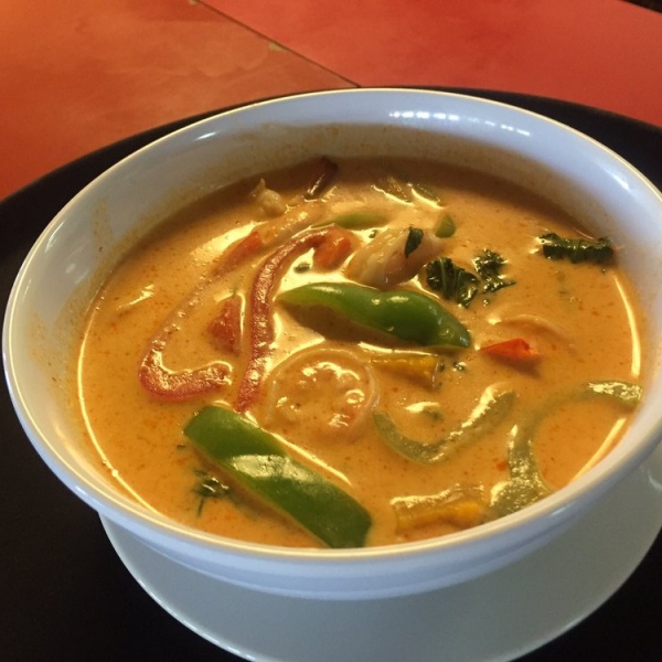 Order 57. Pumpkin Curry food online from Mojave Thai Cuisine store, Mojave on bringmethat.com