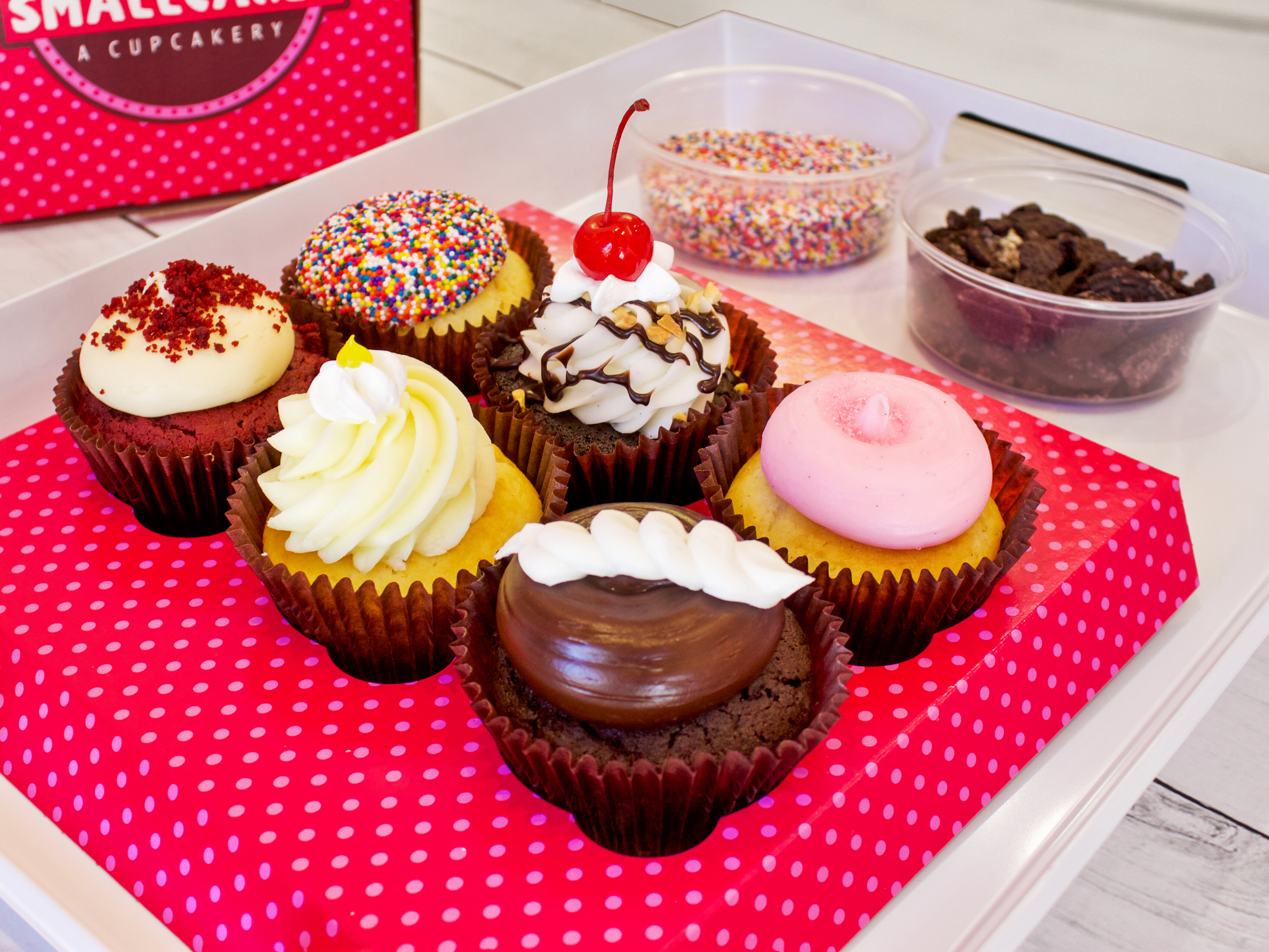 Order Box of 6 Assorted Cupcakes food online from Smallcakes Cupcakery & Creamery store, Danville on bringmethat.com